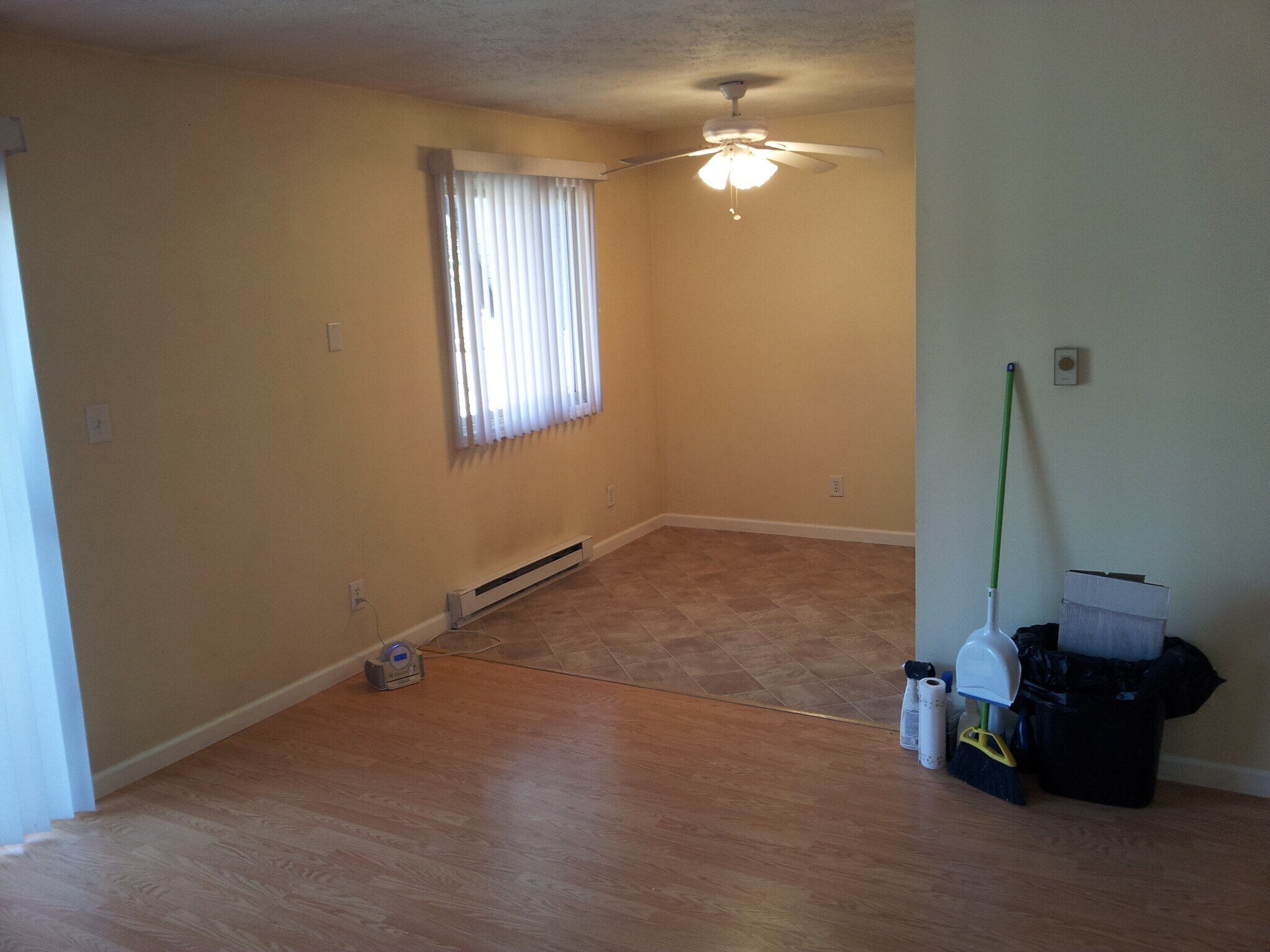Building Photo - 8122 Verlynda Dr