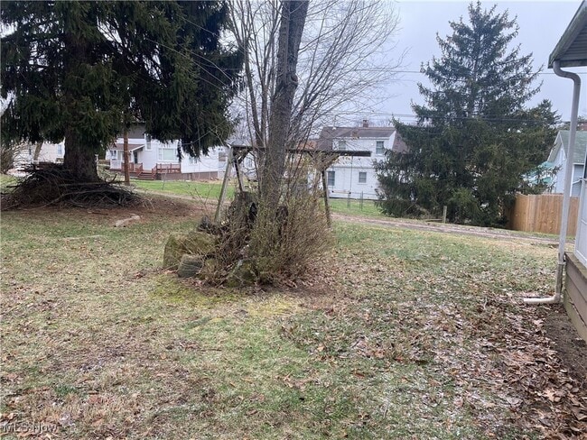 Building Photo - 103 Wallace St