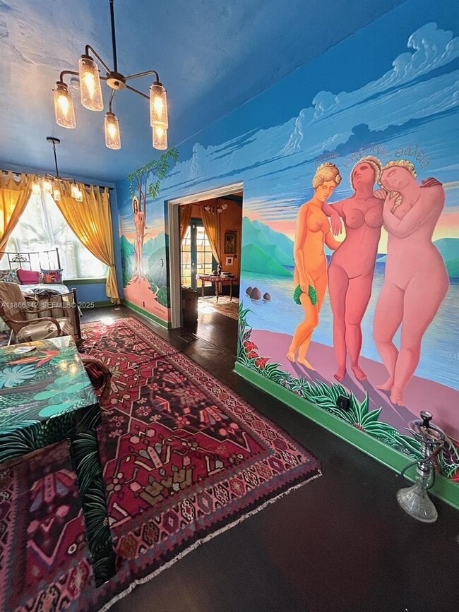 Building Photo - 168 NE 44th St