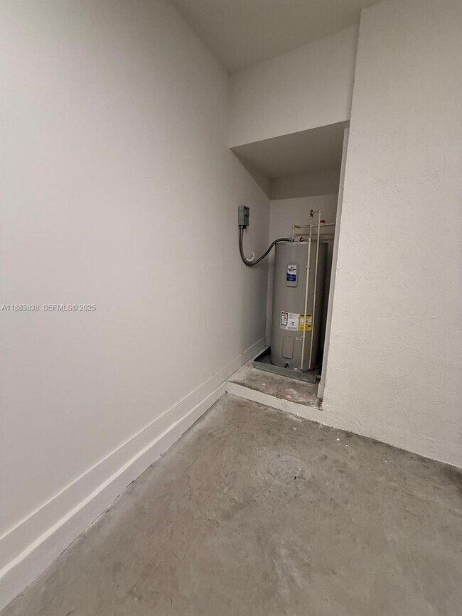 Building Photo - 12303 SW 44th St