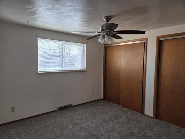 Building Photo - 1520 Stuart St