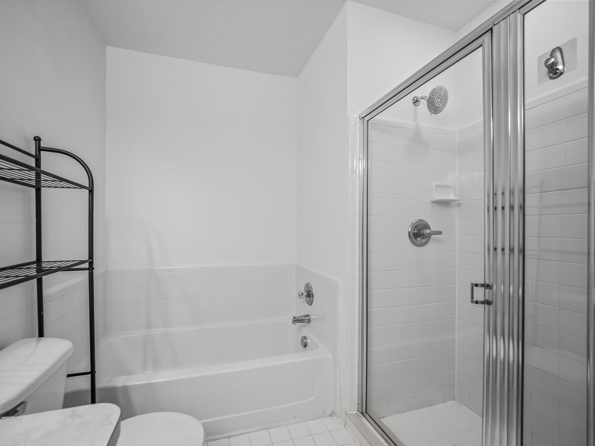 Building Photo - 3094 Camden Dr