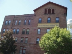 Primary Photo - Brewery Apartments