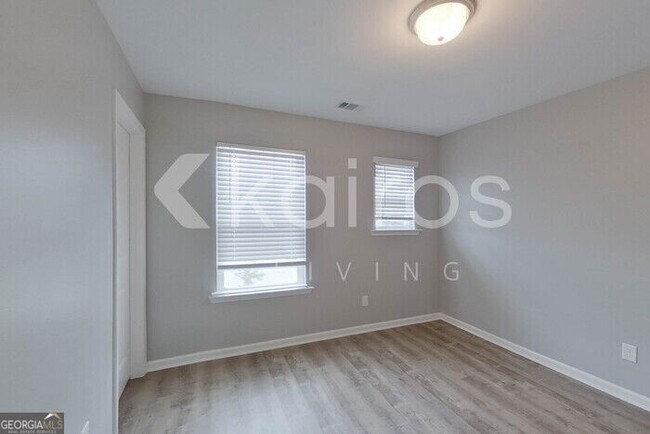 Building Photo - 109 St Matthew Wy