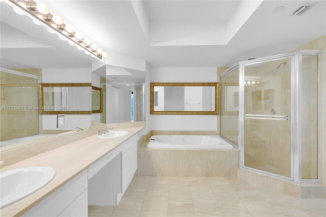 Building Photo - 21205 Yacht Club Dr