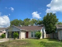 Building Photo - 3134 Tidewater Dr