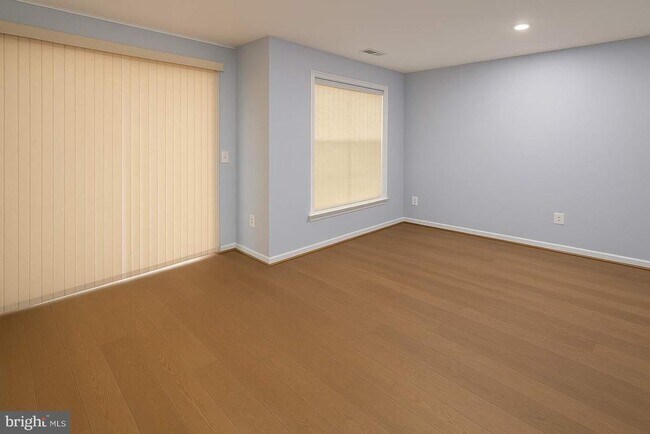 Building Photo - 13925 Lullaby Rd