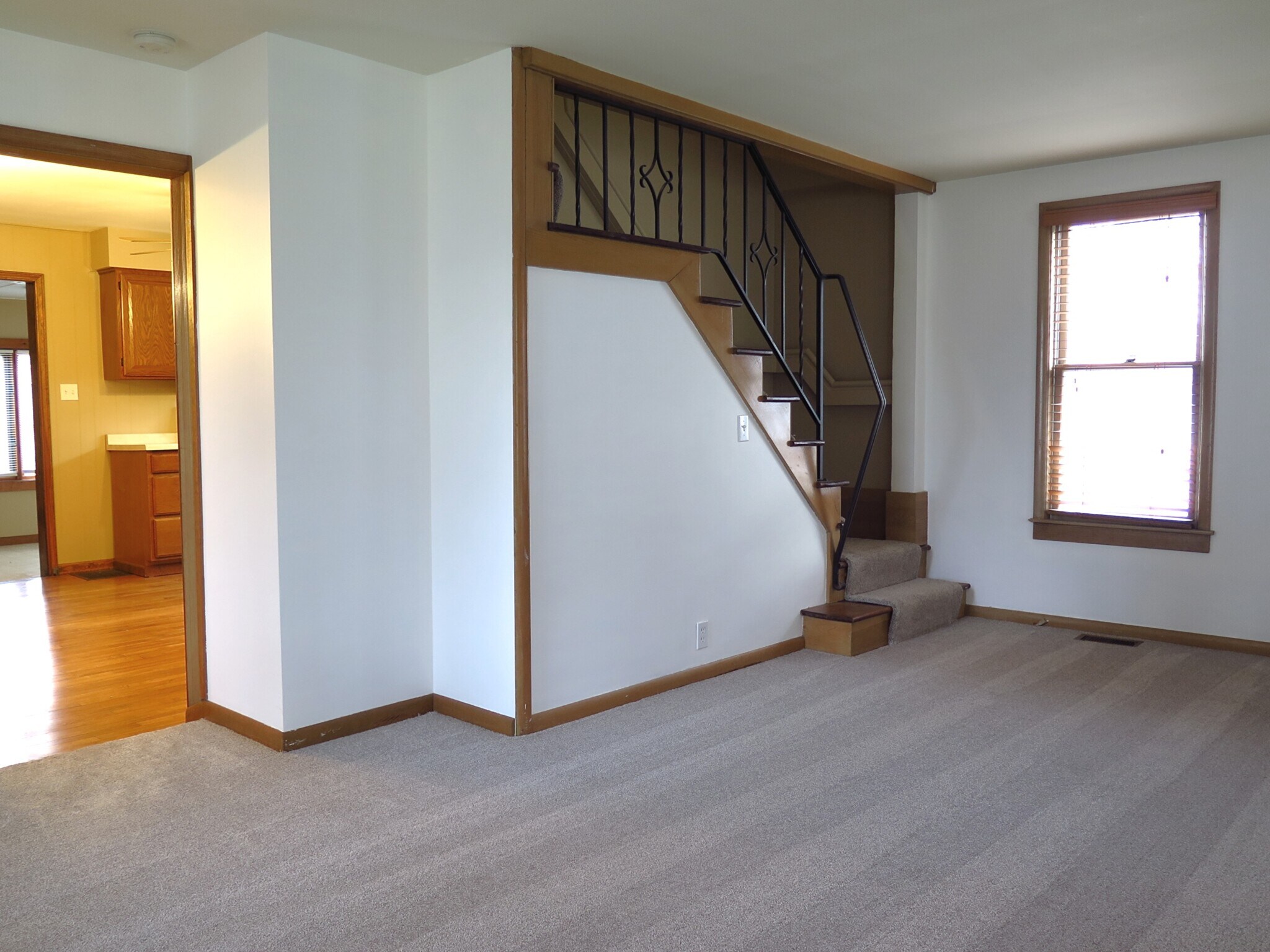 Living Room - 1224 Dean St