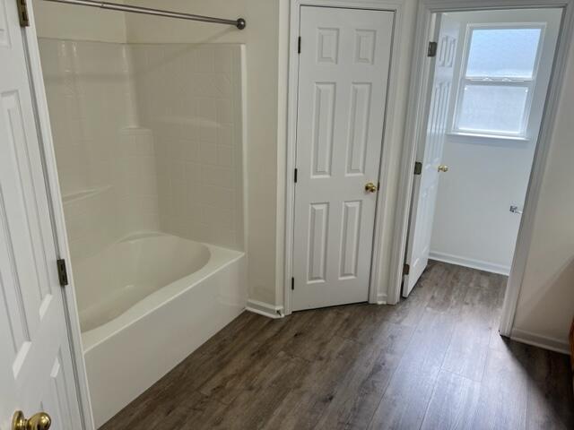 Building Photo - 68 7th Ave