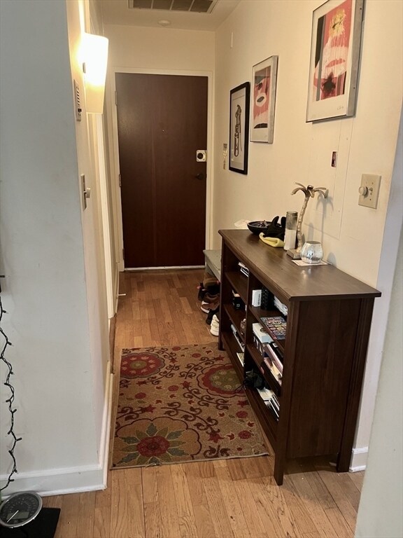 Building Photo - 130 Appleton St