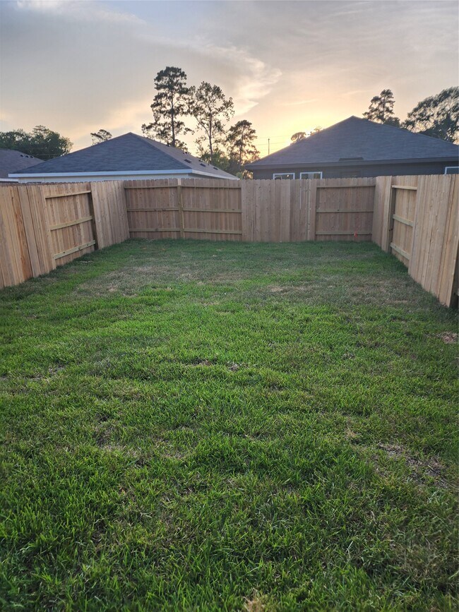 Building Photo - 20115 Green Mallard Grn
