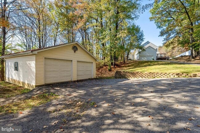 Building Photo - 10304 Westphalia Rd
