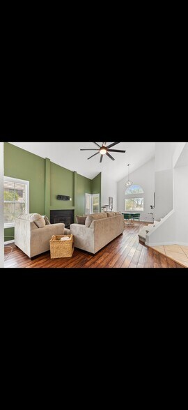 Building Photo - 8337 Tide Pool Dr