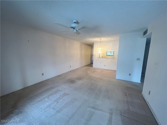 Building Photo - 6150 Whiskey Creek Dr