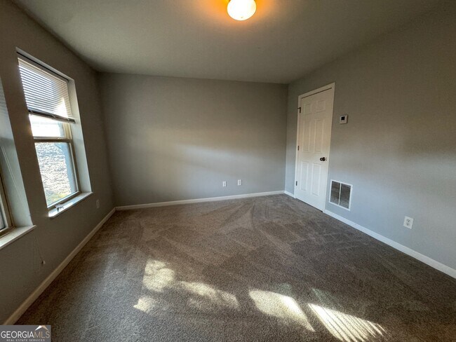 Building Photo - 1131 Laurel Valley Ct.