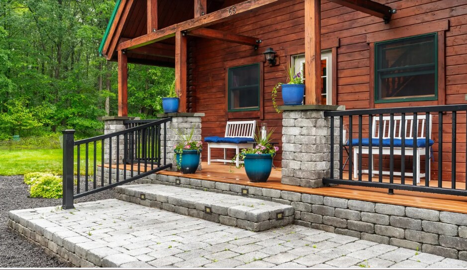 Building Photo - 65 Poco Cir