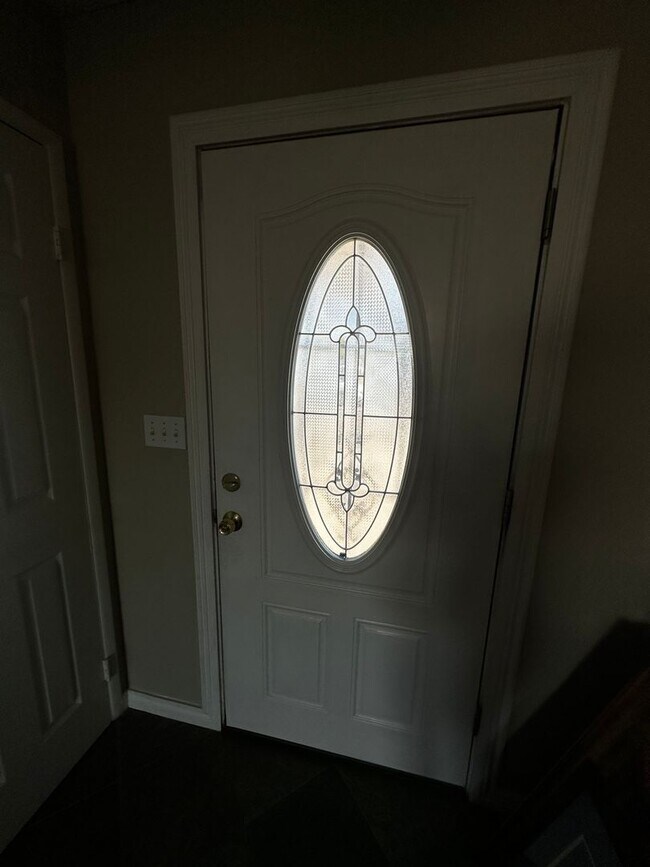 Building Photo - 3 BED ROOM HOME IN MESA WITH NO HOA