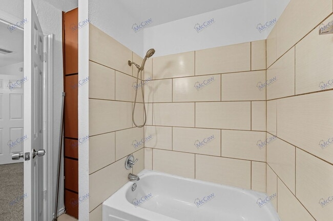 Building Photo - 3407 Republic Dr