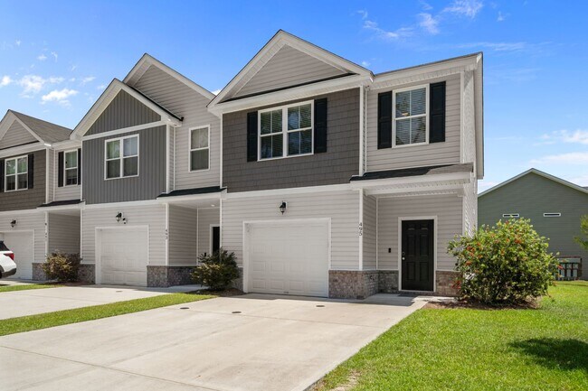 Building Photo - 495 Gov Treutlen Cir