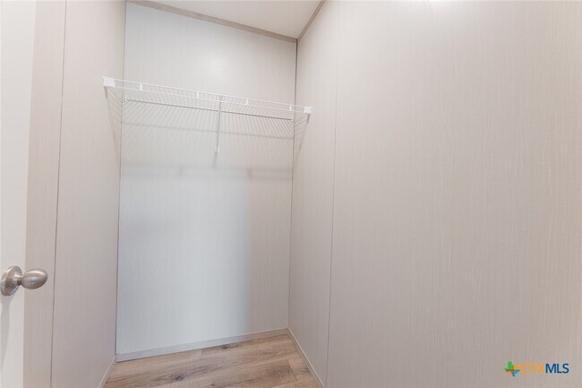 Building Photo - 3505 Ivy Gap Rd