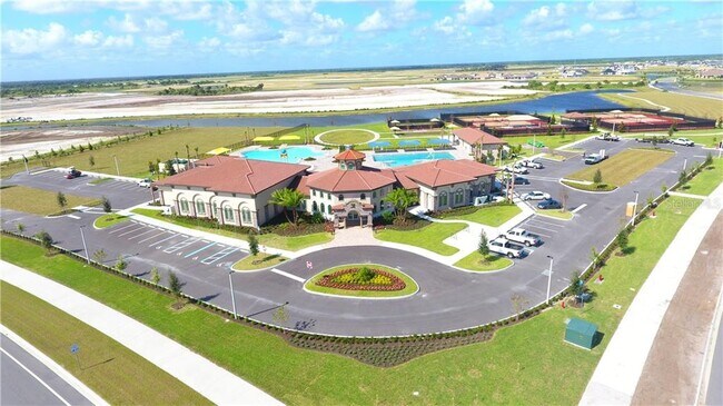 Building Photo - 7804 Loren Cove Dr