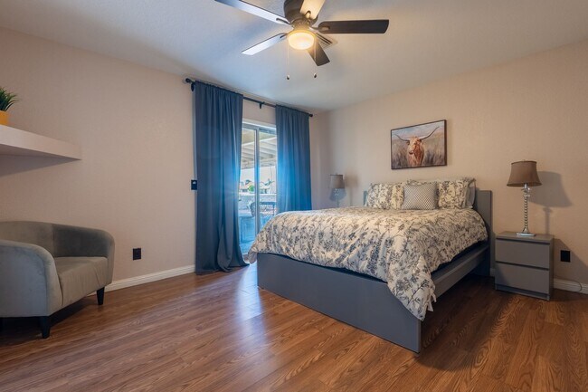 Building Photo - ?? 4 Bed / 2 Bath Mesa del Sol Home with Golf Course Views | Furnished or Unfurnished Option Avai...