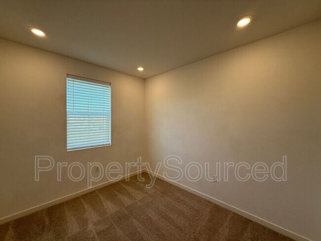 Building Photo - 754 Shearwater Rd