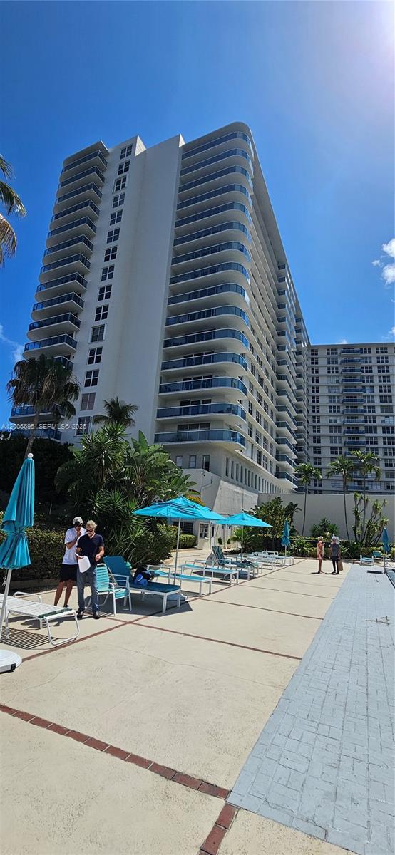 Building Photo - 3800 S Ocean Dr