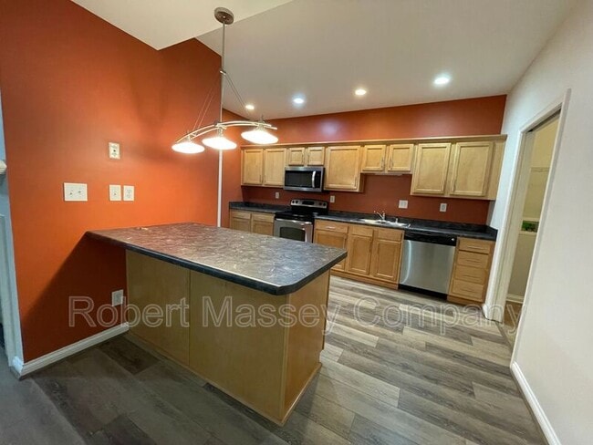 Building Photo - 346 S Dorsey Ln