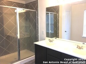 Building Photo - 525 Granite Mist