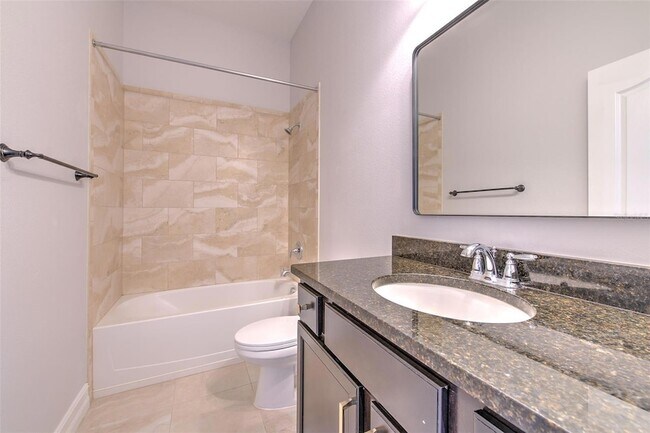 Building Photo - 5943 Jasper Glen Dr