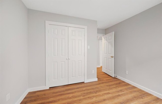 Building Photo - 8715 Bertwood St