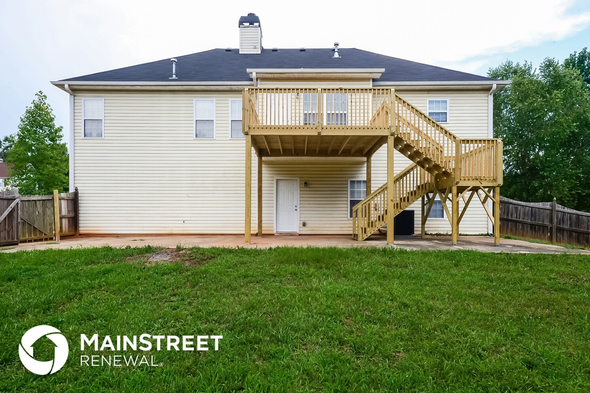 Building Photo - 144 Leguin Forest Dr