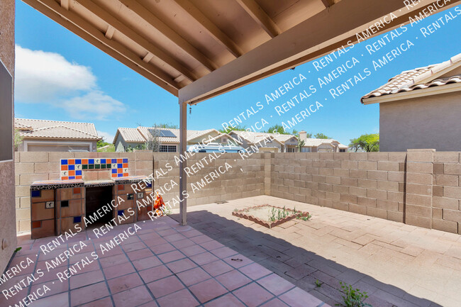 Building Photo - 7165 W Yarbough Dr
