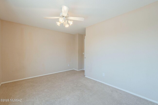Building Photo - 10095 N Mill Crossing Way