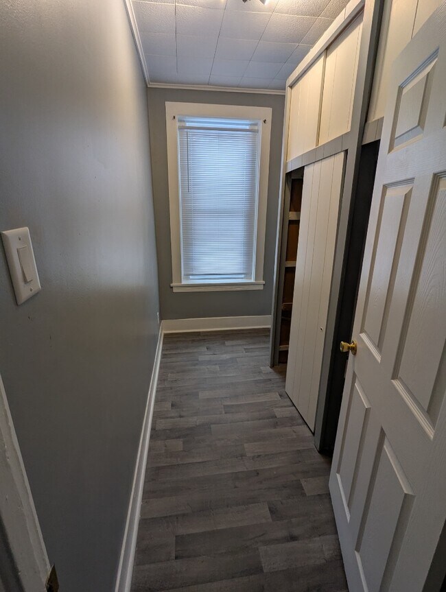 Building Photo - 11339 S Langley Ave