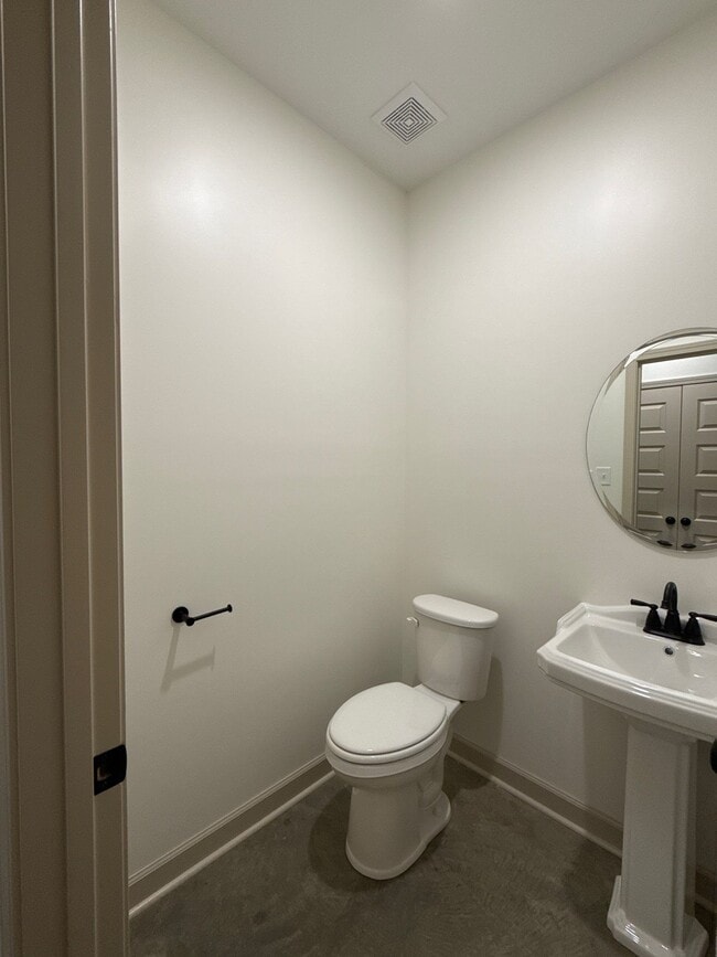 Building Photo - 41 Wooten Ave