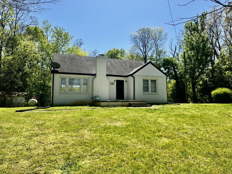 Building Photo - 1510 Zinc Plant Rd