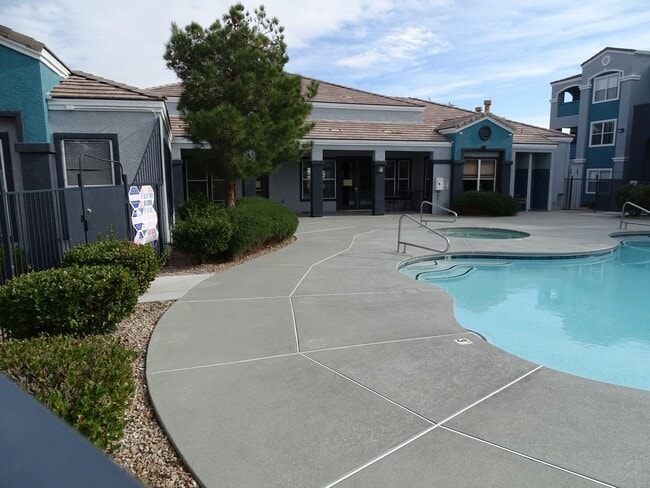 Building Photo - 6955 N Durango Dr