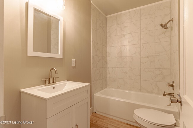 Building Photo - 1886 S Bardstown Rd