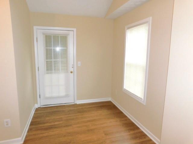 Building Photo - 2088 Manhattan Pkwy