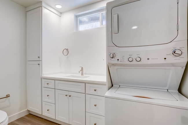 Washer in the unit - 1105 E 3rd Ave