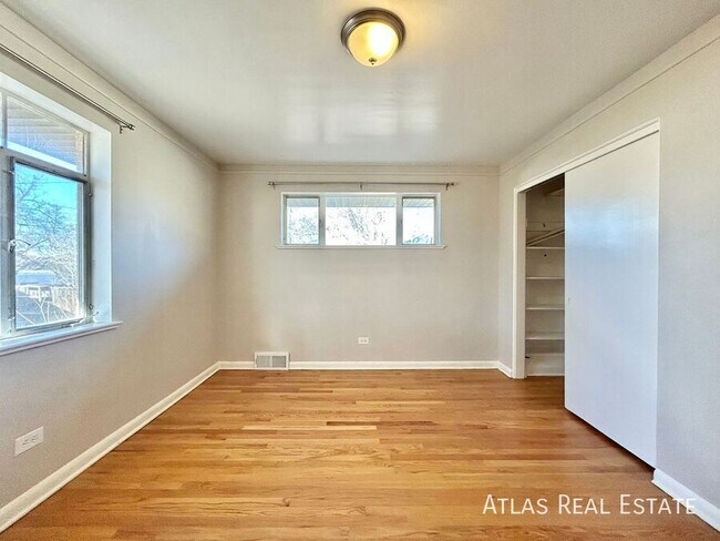 Building Photo - 2353 S Sherman St