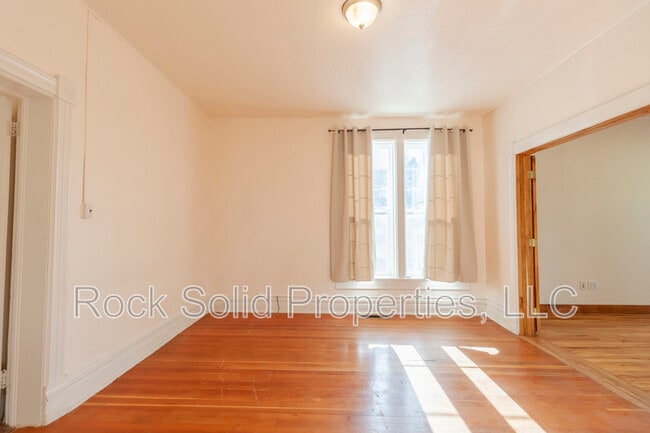 Building Photo - 1717 House Ave