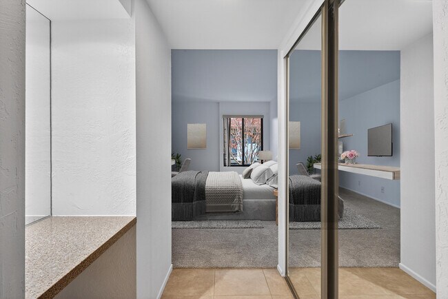 Building Photo - 1050 Ramon Rd