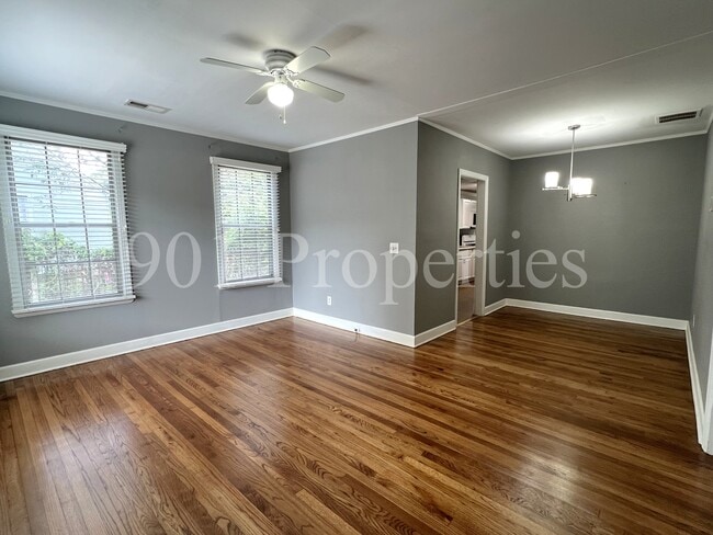 Building Photo - 1089 Isabelle St
