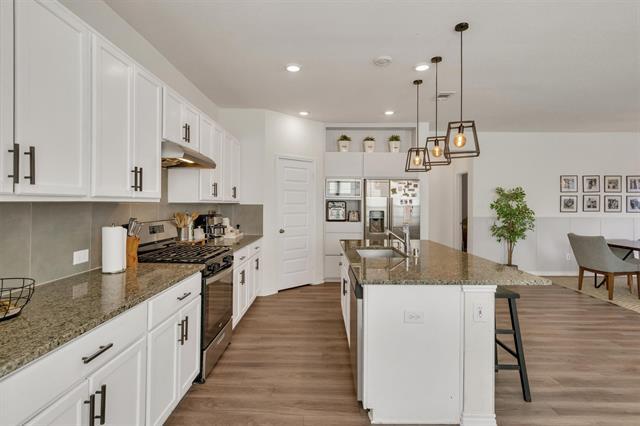 Building Photo - 200 Wild Onion Ln
