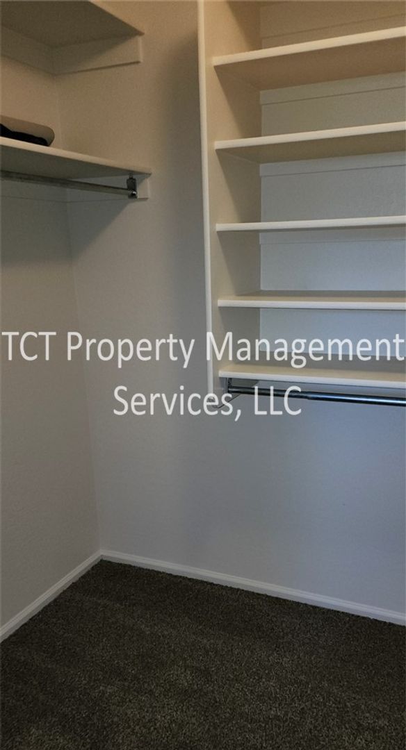 Building Photo - Spacious 4 bedroom in Johnson Ranch!