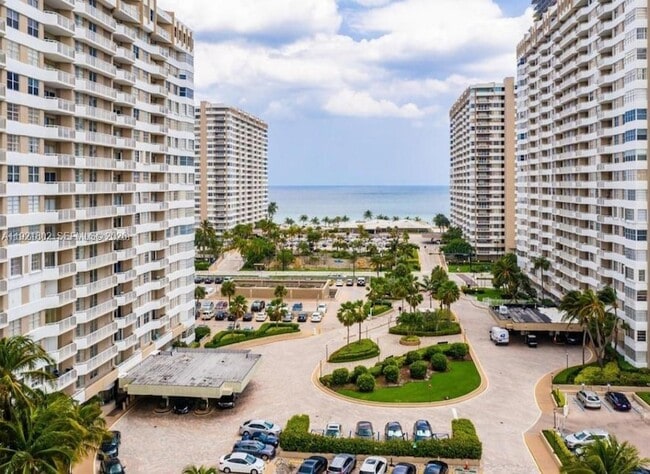 Building Photo - 1985 S Ocean Dr