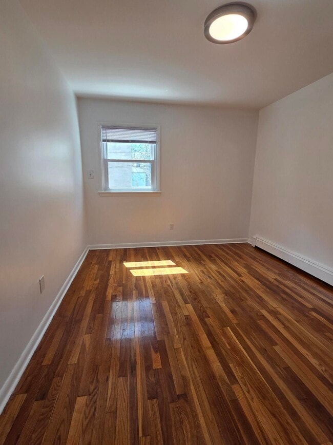 Building Photo - 777 Montgomery St